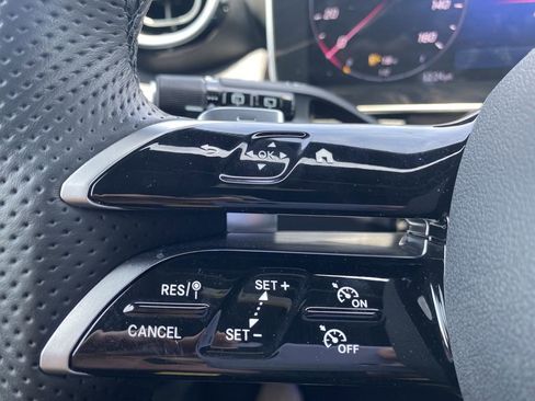 Certified 2025 Mercedes-Benz GLC 300 4MATIC image 11