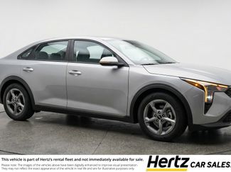 Used 2025 Kia K4 LXS video 1