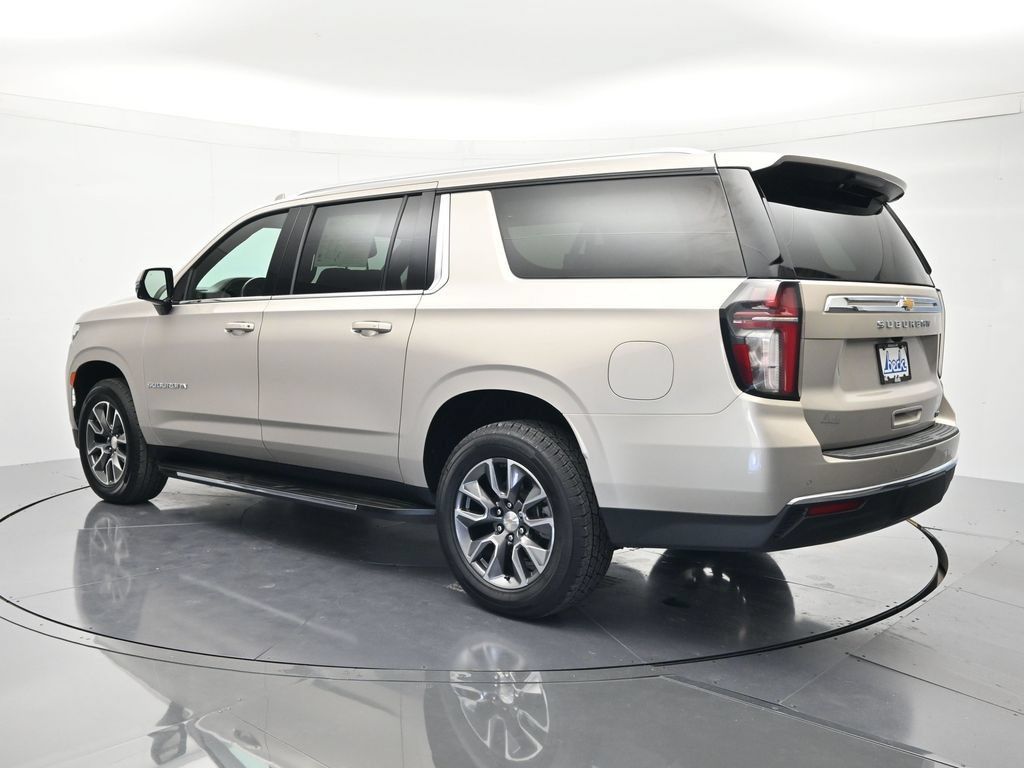 Certified 2024 Chevrolet Suburban LT w/ LT Signature Plus Package AWD/4WD image 7