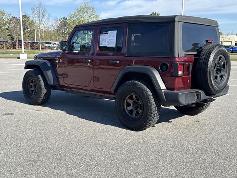 Used 2021 Jeep Wrangler Unlimited Sport image 12