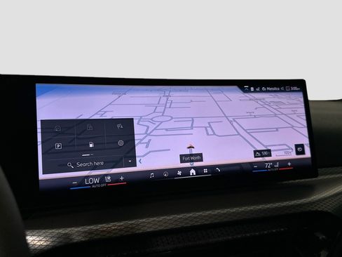 Used 2026 BMW 330i Sedan w/ M Sport Package image 12