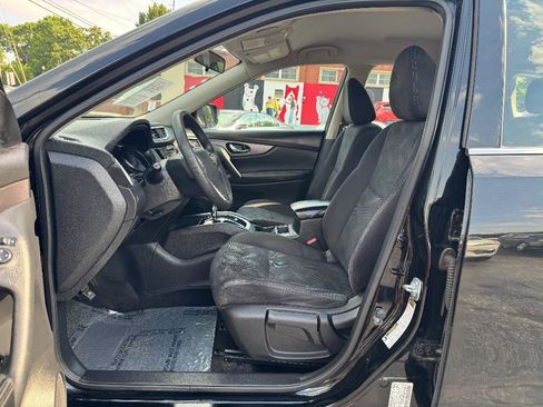 Used 2016 Nissan Rogue S AWD/4WD image 8