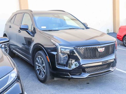 Used 2024 Cadillac XT4 Sport w/ Cold Weather Package image 3