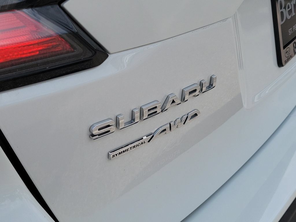 Used 2022 Subaru Outback Limited AWD/4WD image 5