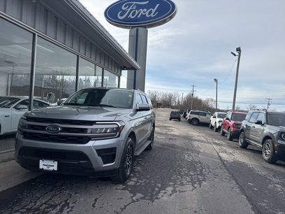 Used 2024 Ford Expedition XLT