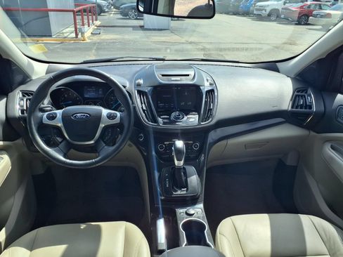 Used 2014 Ford Escape Titanium FWD image 3