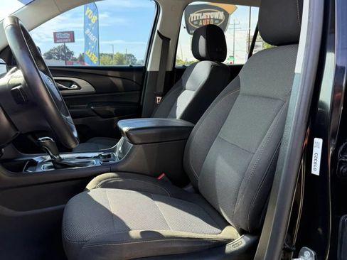 Used 2018 Chevrolet Traverse LT AWD/4WD image 10