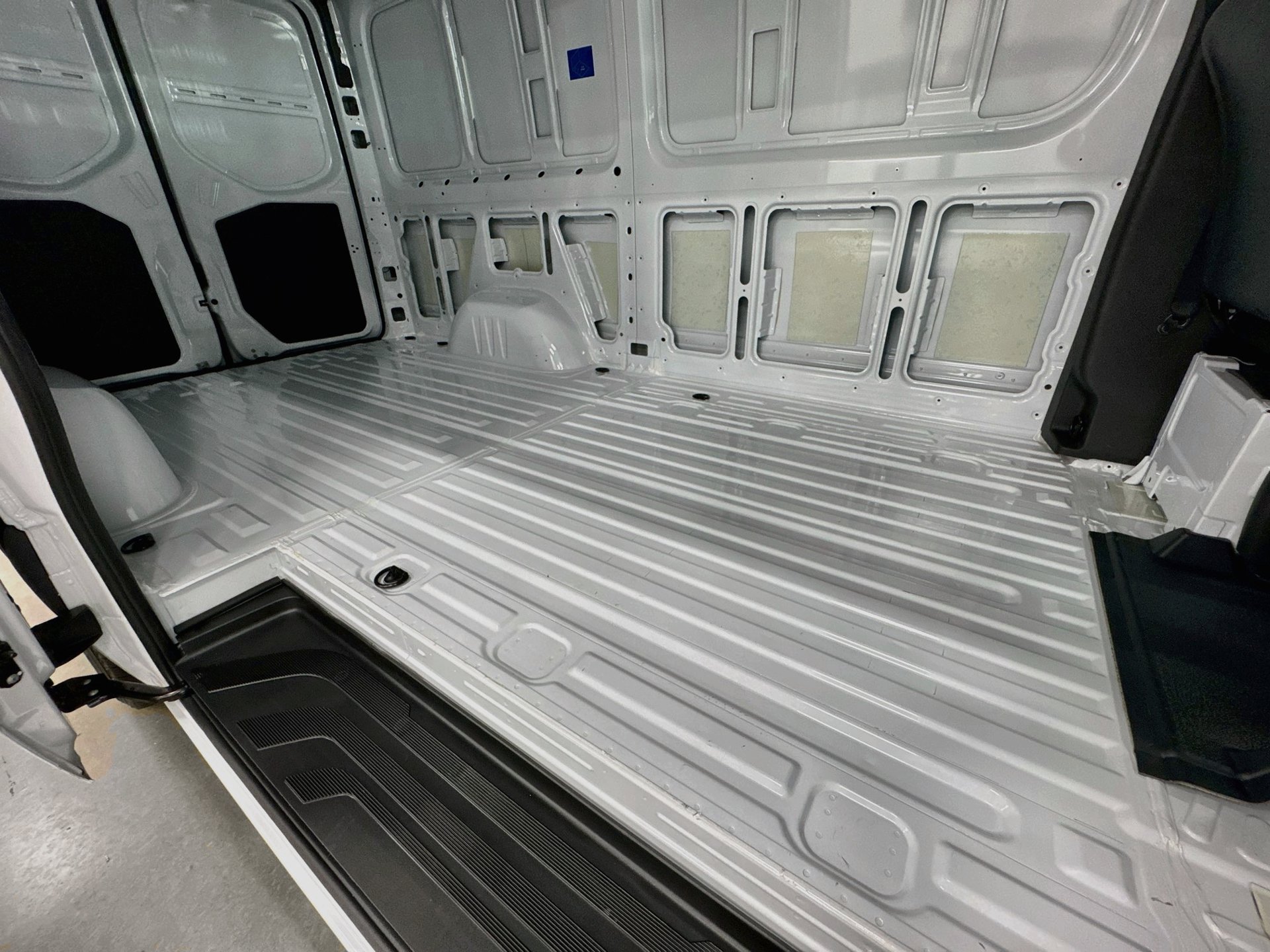 Used 2026 Mercedes-Benz Sprinter 2500 image 24
