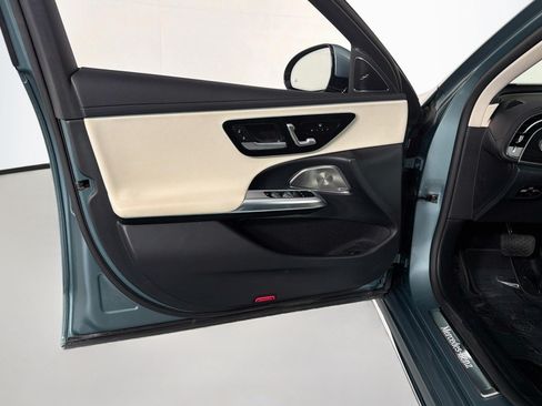 Certified 2024 Mercedes-Benz E 350 4MATIC Sedan image 21
