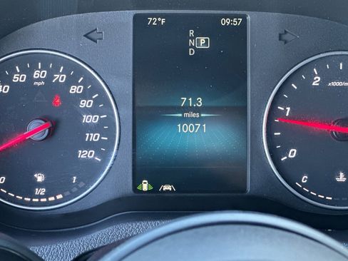 Used 2024 Mercedes-Benz Sprinter 2500 image 29