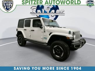 Used 2019 Jeep Wrangler Unlimited Sahara AWD/4WD video 2