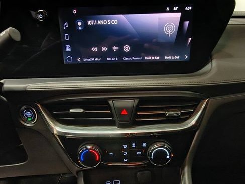 Used 2025 Buick Encore GX Sport Touring w/ Advanced Technology Package FWD image 17