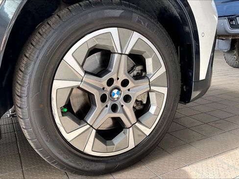 Used 2025 BMW X1 xDrive28i AWD/4WD image 34