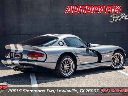 Used 2000 Dodge Viper GTS RWD image 1