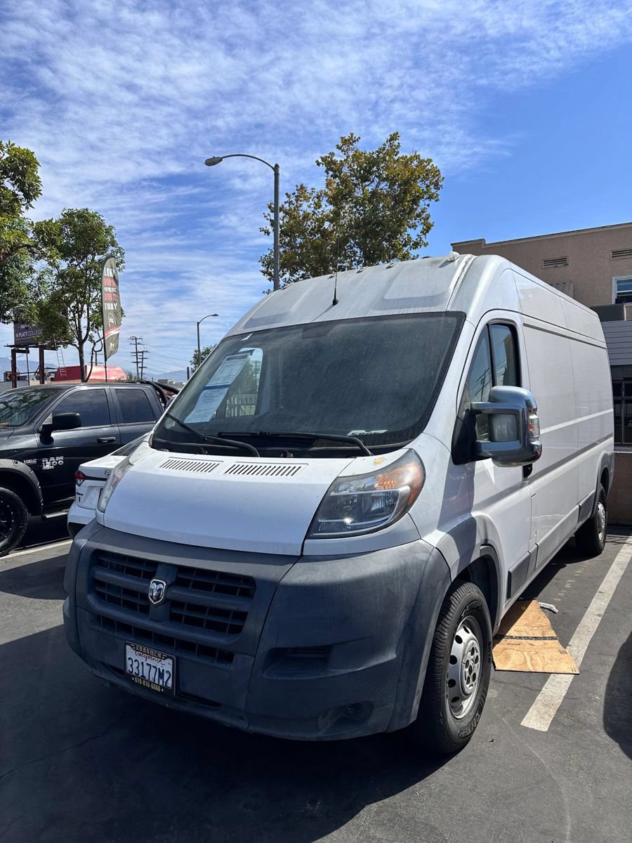 Used 2018 RAM ProMaster 2500 FWD image 1