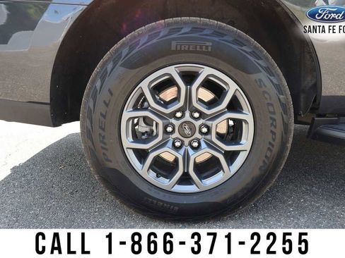 Used 2025 Ford Expedition Active image 8