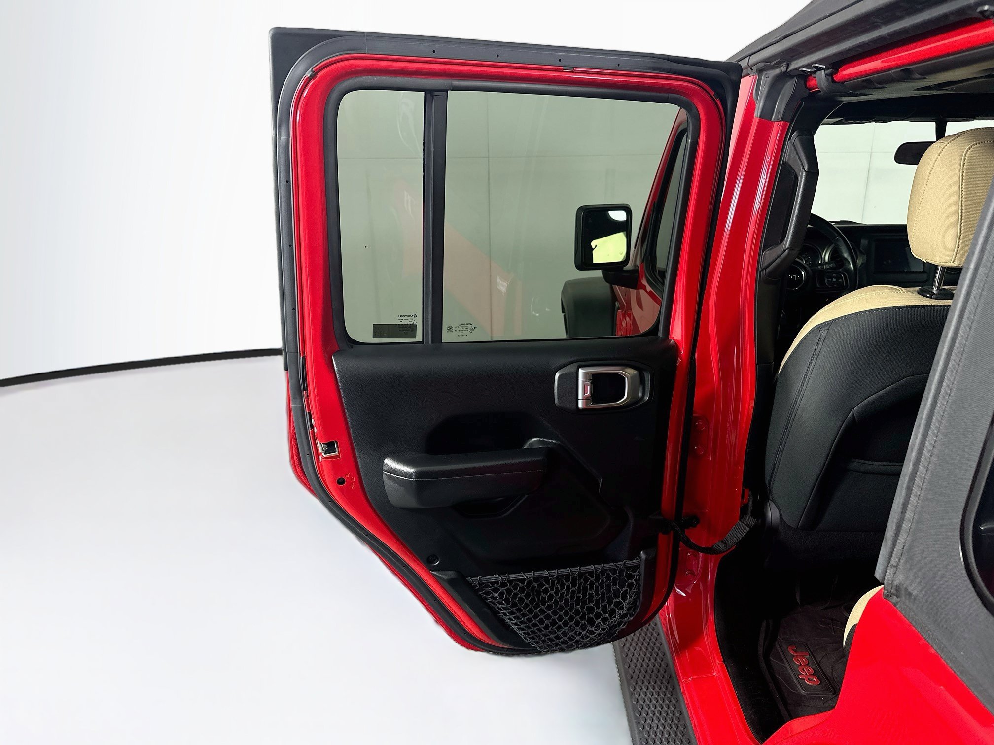 Used 2018 Jeep Wrangler Unlimited Sport S AWD/4WD image 24