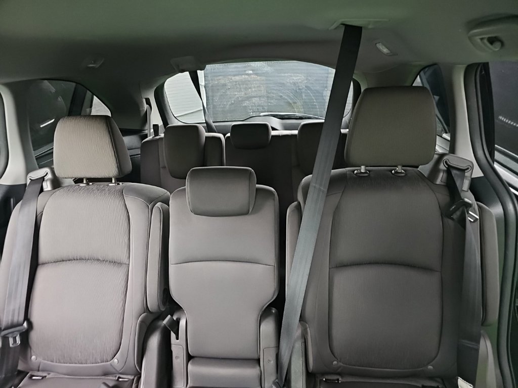 Used 2019 Honda Odyssey EX image 15
