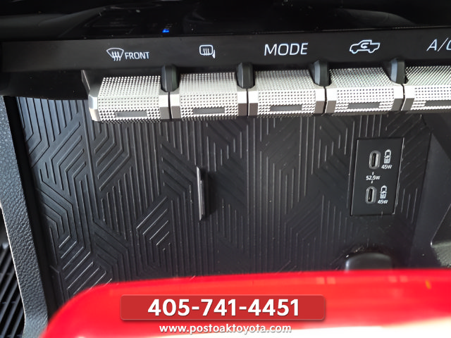 Used 2024 Toyota Tacoma SR5 AWD/4WD image 18