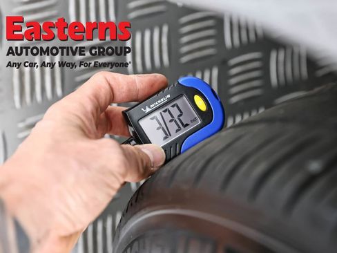 Used 2018 Tesla Model 3 Long Range image 25