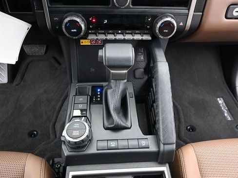 New 2025 Toyota 4Runner Limited image 8