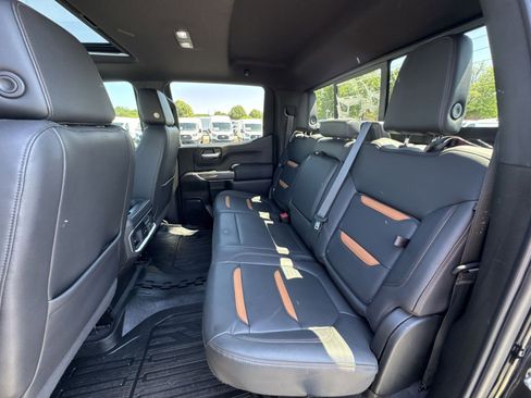 Used 2021 GMC Sierra 1500 AT4 w/ AT4 Preferred Package AWD/4WD image 28
