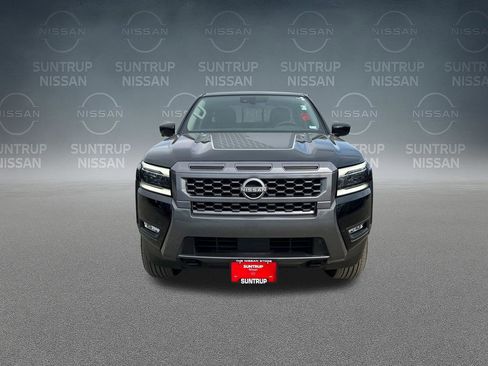Used 2025 Nissan Frontier SL w/ Graphics Package AWD/4WD image 44