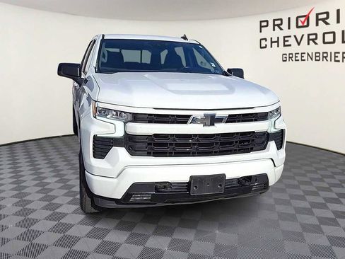 Used 2022 Chevrolet Silverado 1500 RST image 3