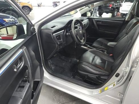 Used 2014 Toyota Corolla S FWD image 10