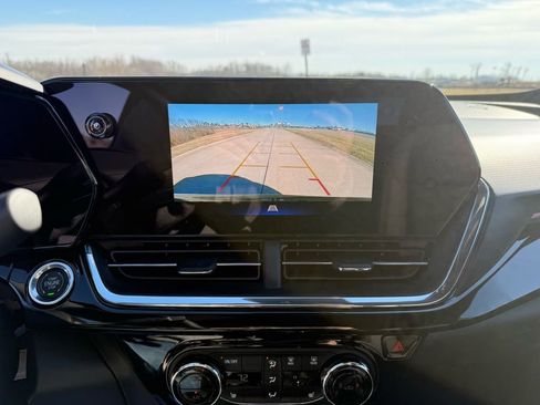 New 2026 Chevrolet Trax RS w/ Sunroof Package image 41