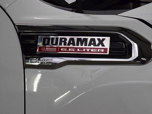 Used 2023 GMC Sierra 2500 Pro w/ Convenience Package image 9