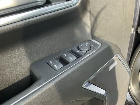 Used 2024 Chevrolet Silverado 1500 LT Trail Boss w/ Convenience Package II image 13