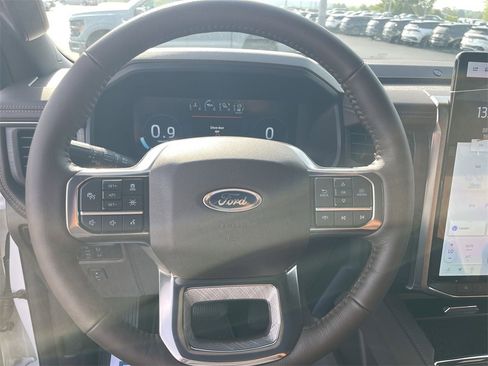 Used 2024 Ford Expedition Max King Ranch image 14