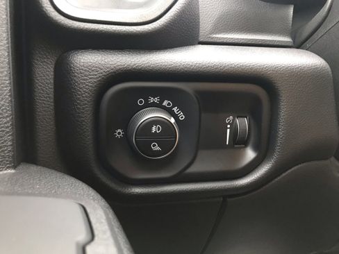 New 2026 RAM 2500 Tradesman w/ Chrome Appearance Group image 29