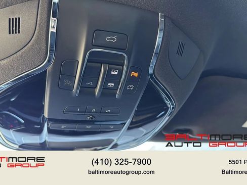Used 2017 Maserati Quattroporte S GranSport Q4 AWD/4WD image 19