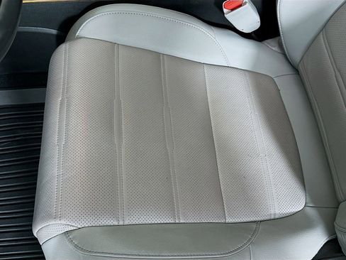 Certified 2020 Honda CR-V Touring image 20