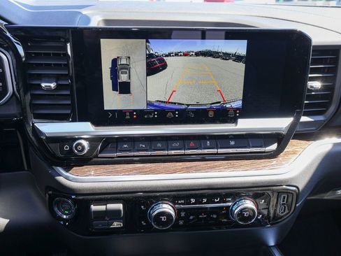 New 2026 GMC Sierra 1500 Elevation image 13