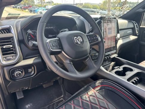 Used 2025 RAM 2500 Big Horn AWD/4WD image 17
