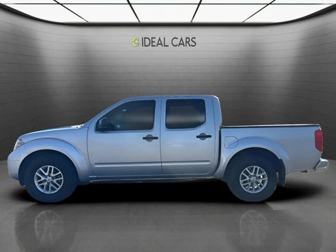 Used 2017 Nissan Frontier SV RWD image 8