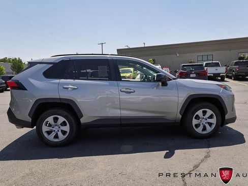 Used 2020 Toyota RAV4 LE w/ All Weather Liner Package AWD/4WD image 8