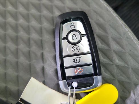 Used 2022 Ford Escape SE w/ Convenience Package image 41