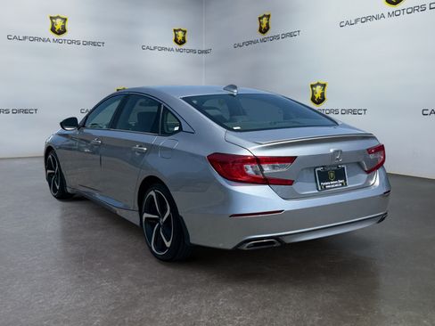 Used 2019 Honda Accord Sport image 3
