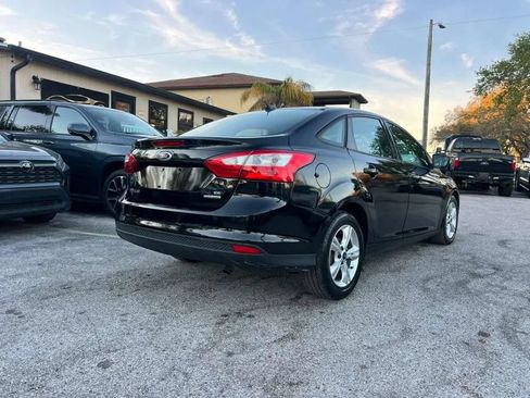 Used 2013 Ford Focus SE FWD image 15