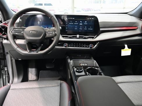 New 2026 Chevrolet Equinox RS image 12