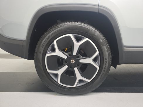 Used 2024 Rivian R1S Adventure Quad AWD/4WD image 12