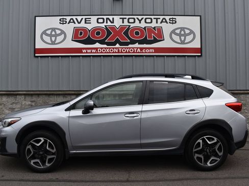 Used 2020 Subaru Crosstrek 2.0i Limited w/ Moonroof Package w/Navigation AWD/4WD image 4