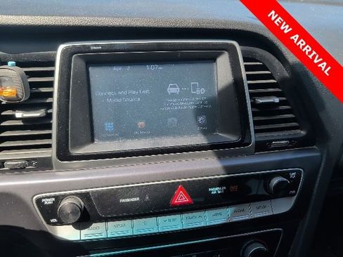 Used 2019 Hyundai Sonata SE image 12