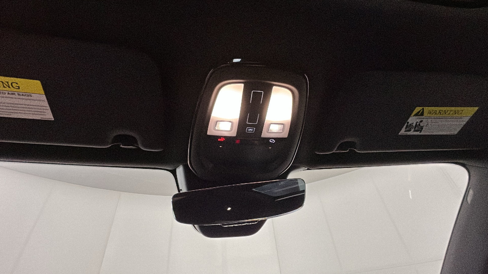 Used 2023 Volvo XC40 Recharge Plus AWD/4WD image 28