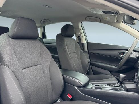 Used 2023 Honda Accord LX image 25