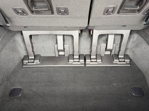 New 2026 Kia Carnival EX image 14